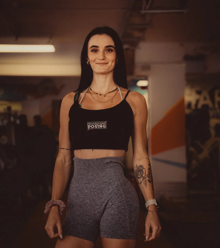 Jasmin Welsch Bikini Posing Coach